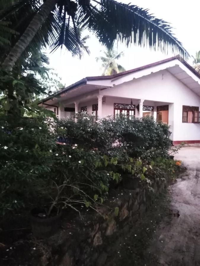 Field Island Villa - Ahangama Quarto foto